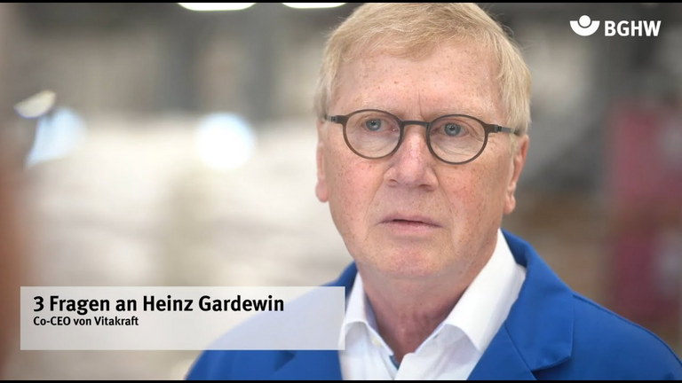 Heinz Gardewin, CO-CEO bei Vitakraft, beantwortet drei Fragen zum neuen Hochregallager. Heinz Gardewin, CO-CEO bei Vitakraft, beantwortet drei Fragen zum neuen Hochregallager.