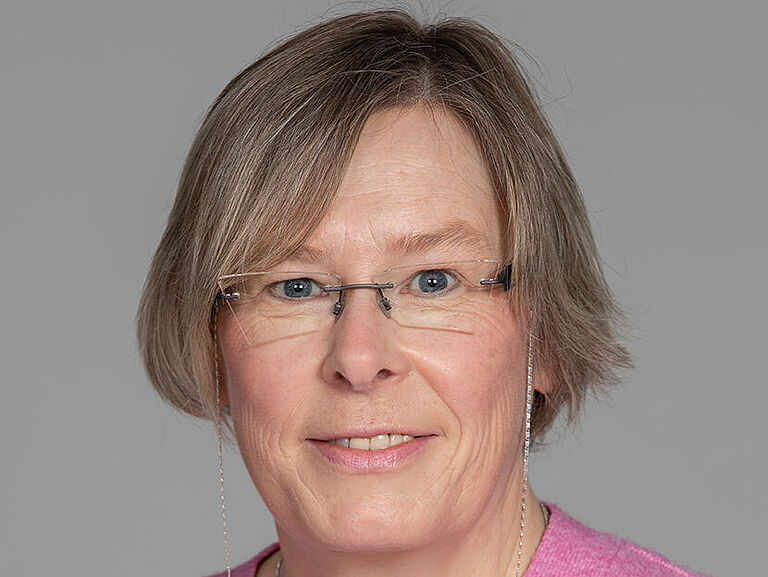 Claudia Weitz - Mitarbeiterin der BGHW