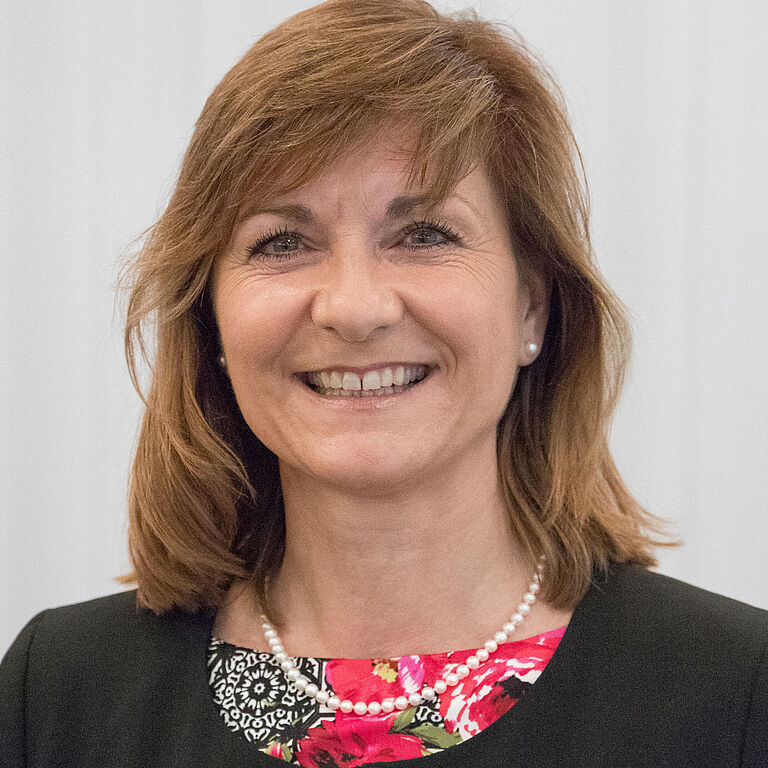 Ein Porträt von Sigrid Roth, Referentin bei der BGHW und Generalsekretärin der IVSS-Sektion Handel