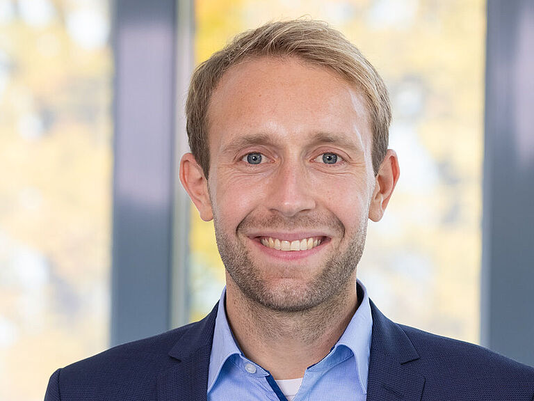 Porträt Philip Schlender, Referent Sicherheit und Gesundheit bei der BGHW
